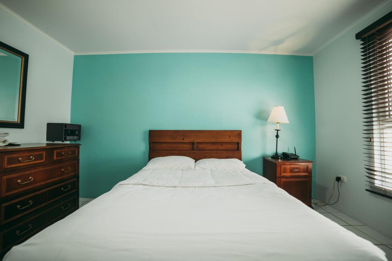 Ser'I Bucurui Accommodations Palm Beach Exterior foto